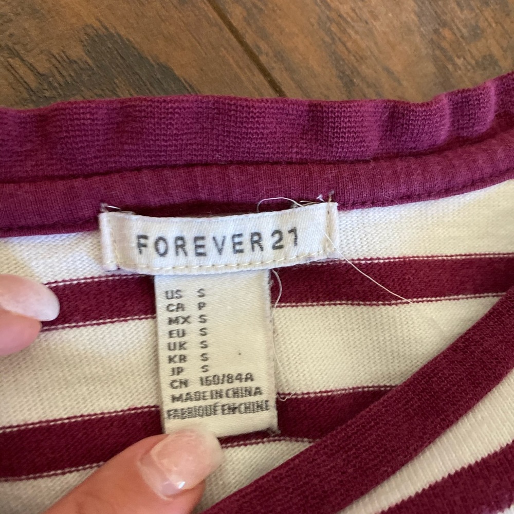 Striped sweater - Picture 2 of 2